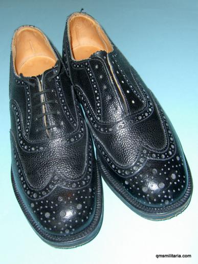 Brand New in Nato Packaging  - Pair of Scottish Highland Regiment Black Leather Brogue Shoes - Size 8 M