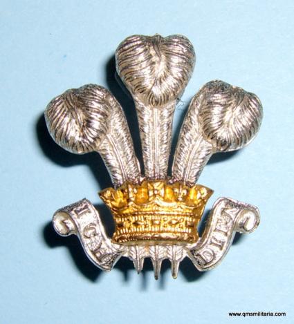 Small Prince of Wales Feathers Motto Officer's Silver Plated and Gilt Collar / Side Cap Badge