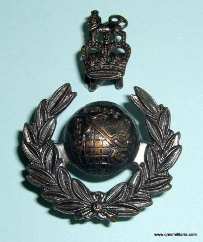 Royal Marines ( RM ) Lovat two part matching Bronze Officers / Senior NCO Cap Badge