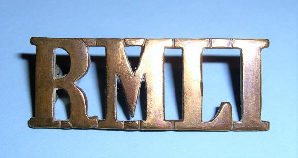 WW1 RMLI ( Royal Marine Light Infantry ) Brass Shoulder Title