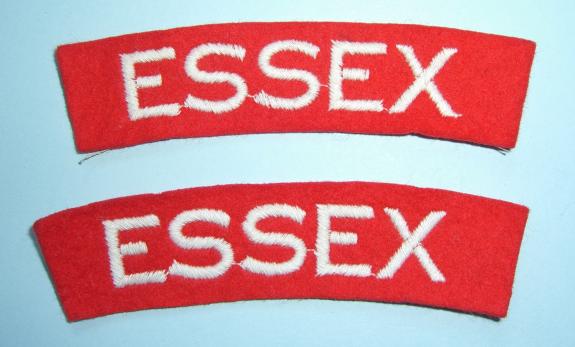 LARGE Letter Pattern   - Essex Regiment Matched Pair Woven White on Red Felt Cloth Shoulder Titles