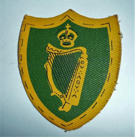 WW2 Northern Ireland District 3rd Pattern Printed Formation Sign, King's Crown