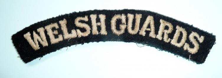 Early Welsh Guards Woven White on Black Felt Cloth Shoulder Title - possibly WW1 vintage 