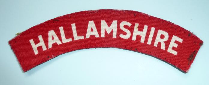 WW2 Hallamshire Printed Cloth Shoulder Title ( 4th Battalion (Territorials) York & Lancaster Regiment)