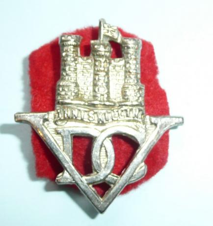 5th Inniskilling Dragoon Guards White Metal WBC central device Badge