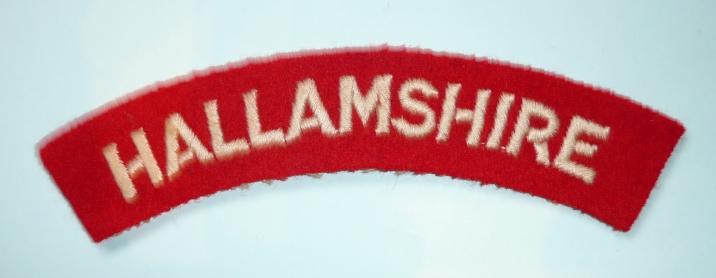 Hallamshire Embroidered Cloth Shoulder Title ( 4th Battalion (Territorials) York & Lancaster Regiment)