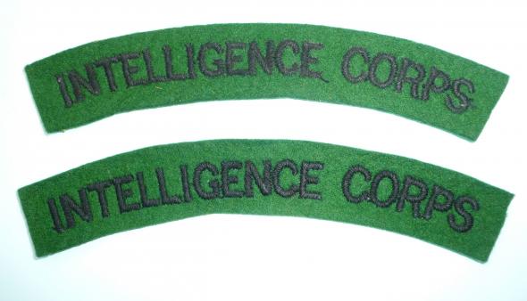 Intelligence Corps Matched Pair of Black on Green Embroidered Felt Cloth Shoulder Titles