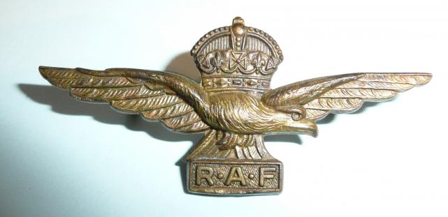 Post WW1 Royal Air Force (RAF) Transitional Period Side Brass Cap Badge