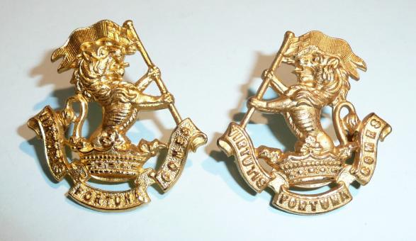 New Zealand - 1st Battalion 5th (Wellington Rifles) Regiment Officers Gilt Facing Pair of Collar Badges