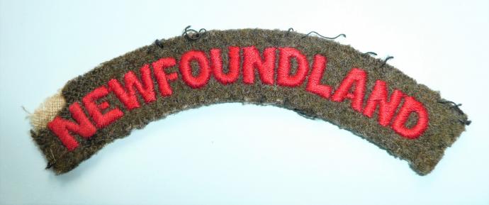 WW2 166th ( Newfoundland ) Field Regiment Royal Artillery (RA) Embroidered Red on Khaki Felt Cloth Shoulder Title