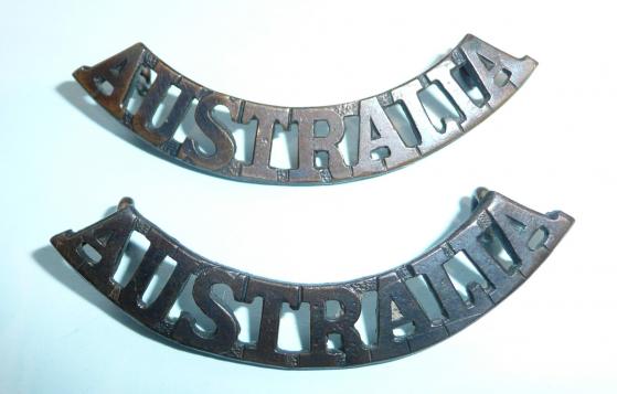AUSTRALIA Military Forces bronze matched pair of shoulder titles- - maker marked Stokes