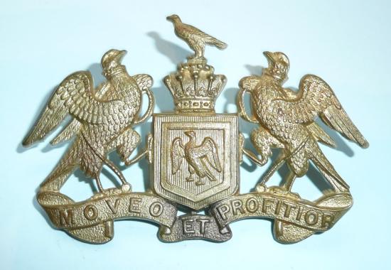 New Zealand - 8th (South Canterbury) Mounted Rifles Gilding Metal Cap Badge - Gaunt tablet
