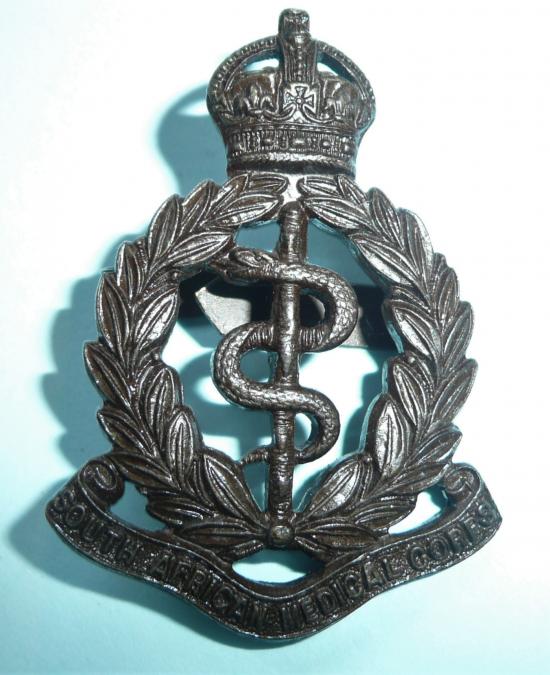 WW1 / WW2 Royal Army Medical Corps (RAMC) Officers OSD Bronze Cap Badge, Firmin