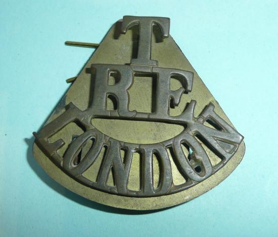 T / RE / London One Piece Brass Shoulder Title with Backing Plate