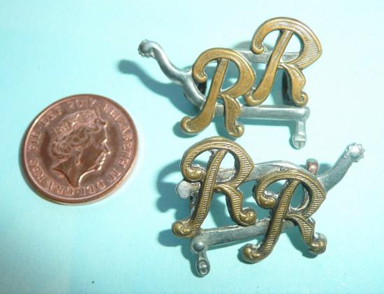 City of London Yeomanry (Rough Riders) Facing Pair of Bi-Metal Collar Badges