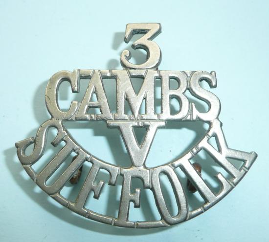 3 / CAMBS / V / SUFFOLK One Piece White Metal Shoulder Title