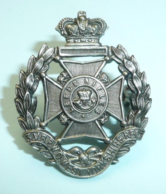 3rd Volunteer Battalion Victorian Leeds Rifles (West Yorkshire Regiment) Silver Plated Field Service Cap Badge