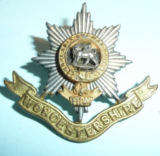 The Worcestershire Regiment Officers Cap Badge, 1897 - 1923