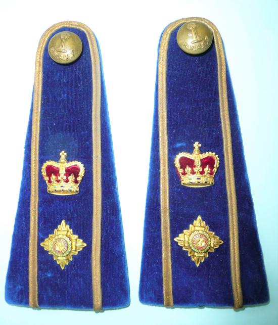 RWAFF (Royal West African Frontier Force) Matched Pair Of No 1 Dress Epaulettes & Metal Insignia for the Rank of Lieutenant Colonel