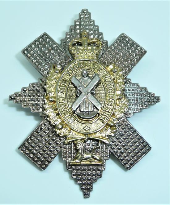 Black Watch  (The Royal Highlanders) NCOs Sergeants Badge QEII issue