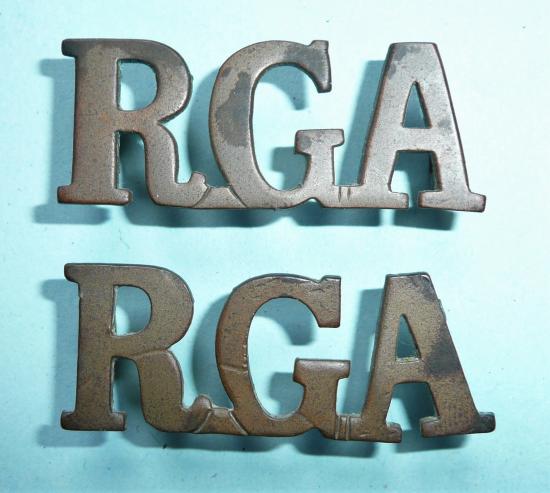 WW1 RGA Royal Garrison Artillery Matched Pair of Brass Shoulder Titles