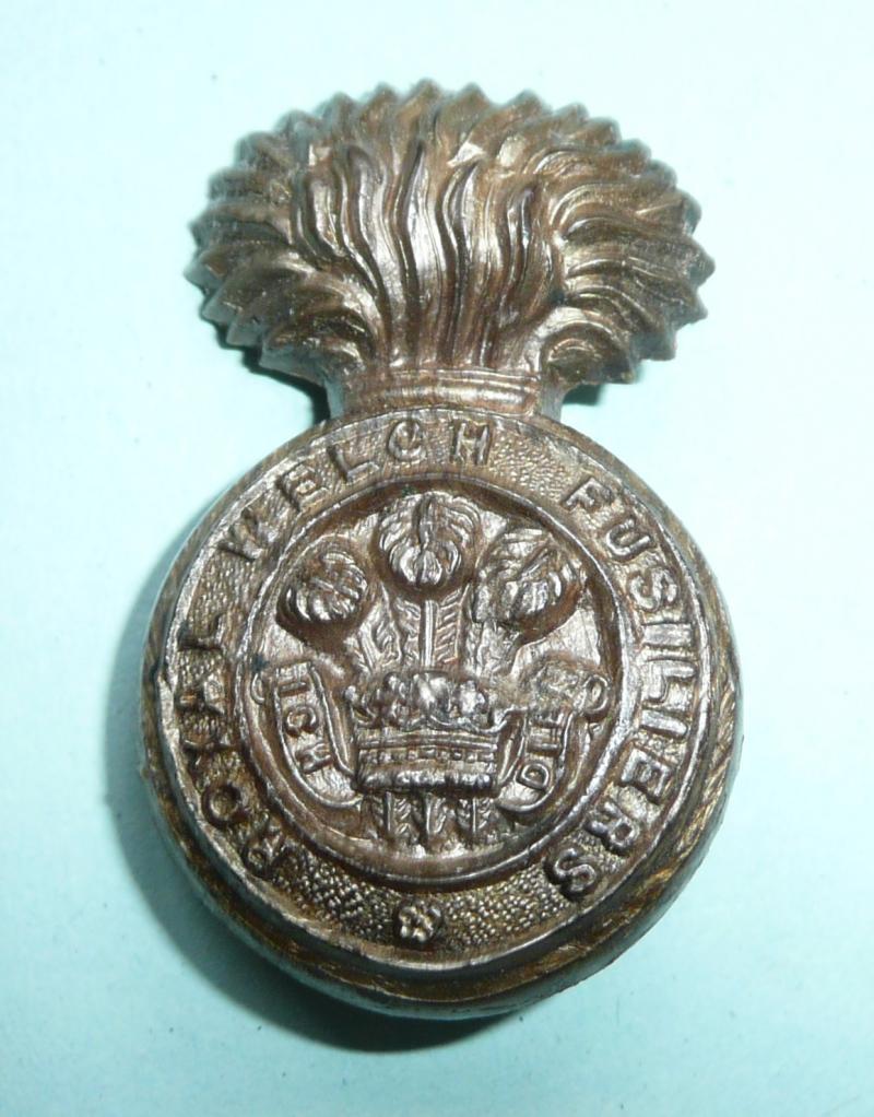 WW2 Royal Welch Fusiliers (RWF)  Plastic Economy Cap Badge