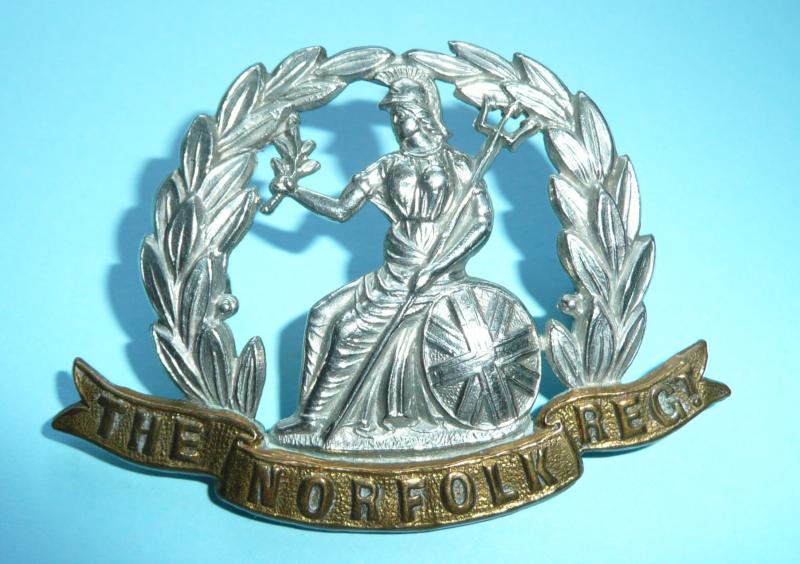 QVC / EDVII Victorian / Edwardian Norfolk Regiment Other Ranks Bi-Metal Cap Badge
