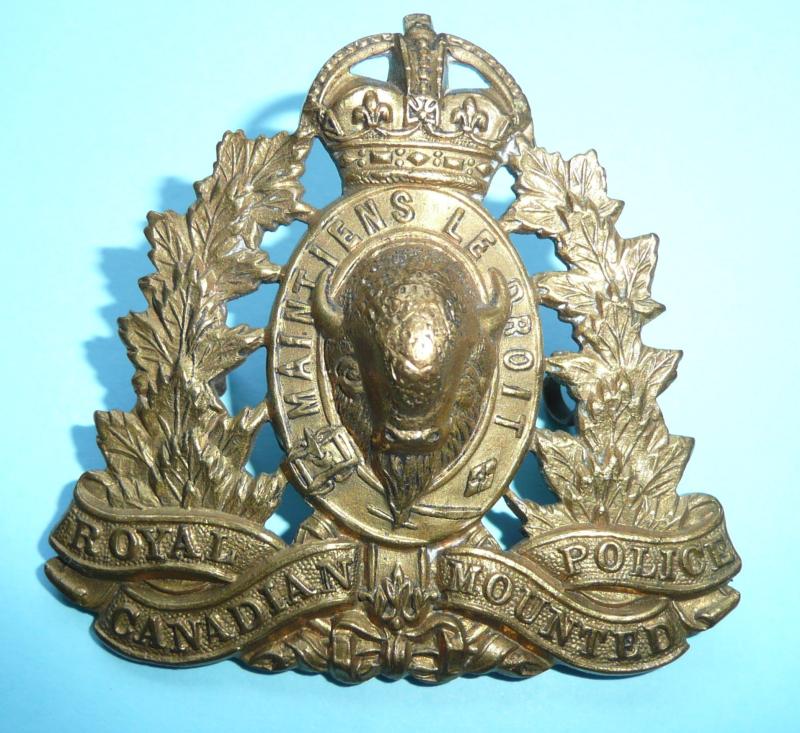 Royal Canadian Mounted Police (RCMP) Large Pattern Brass Cap Badge, Kings Crown