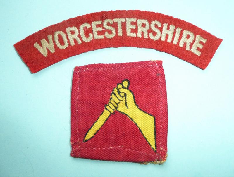 2nd Battalion Worcestershire Regiment / 64th Brigade / 19th Indian Division Insignia Combination (14th Army, Burma)