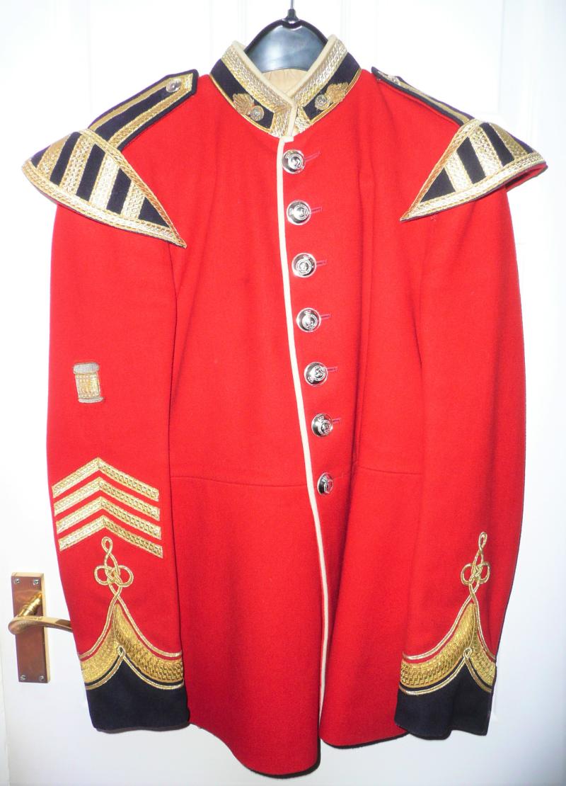 Royal Regiment of Fusiliers (RRF) Drum Majors Scarlet Tunic - Stunning