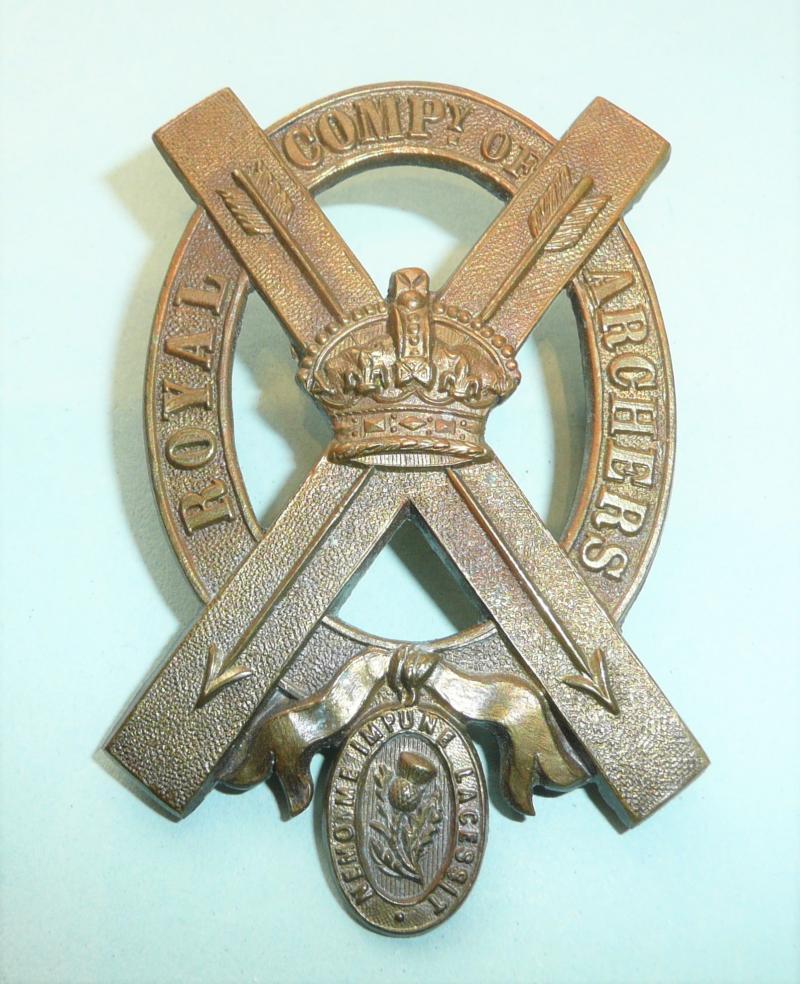 Scotland Scottish Kings Body Guard RCA (Royal Company of Archers) Gilt Brass Bonnet Badge
