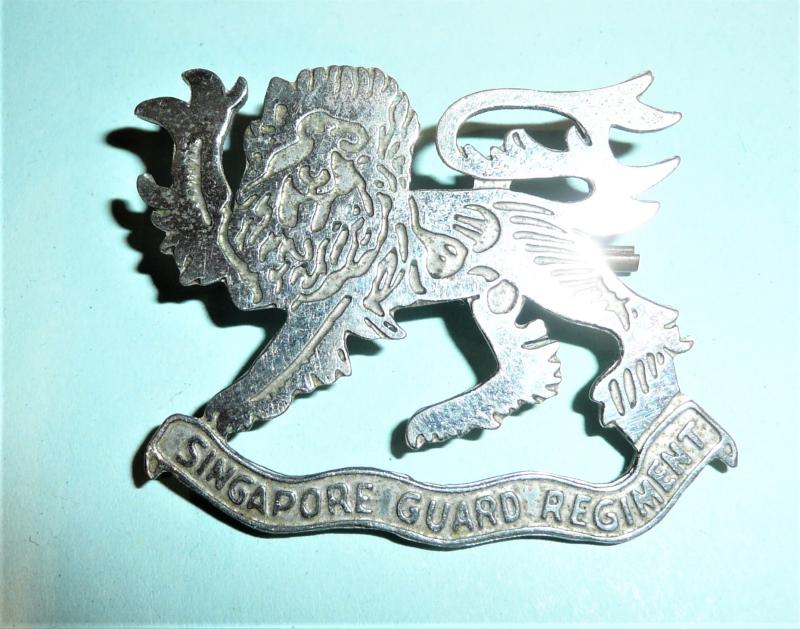 Singapore Guard Regiment Chromed Metal Cap Badge