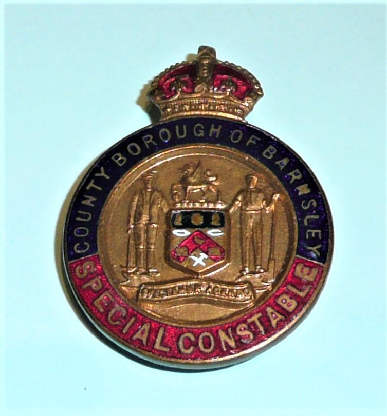 WW1 / WW2 County Borough of Barnsley Special Constable Constabulary Police Gilt and Enamel Lapel Buttonhole Mufti Badge