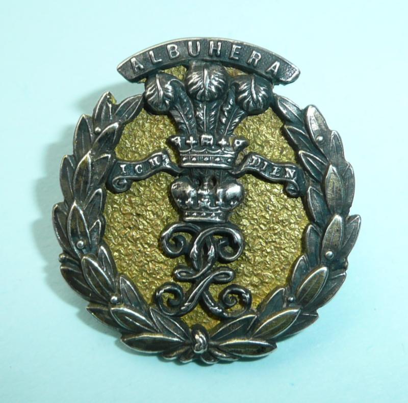 Middlesex Regiment Officer's Early Pattern Silver Plate and Gilt Collar Badge