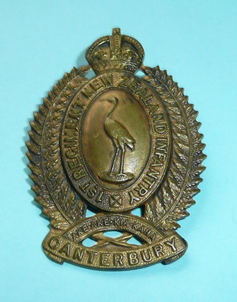 WW1 New Zealand - 1st (Canterbury) Regiment Gilding Metal Cap Badge - Blades