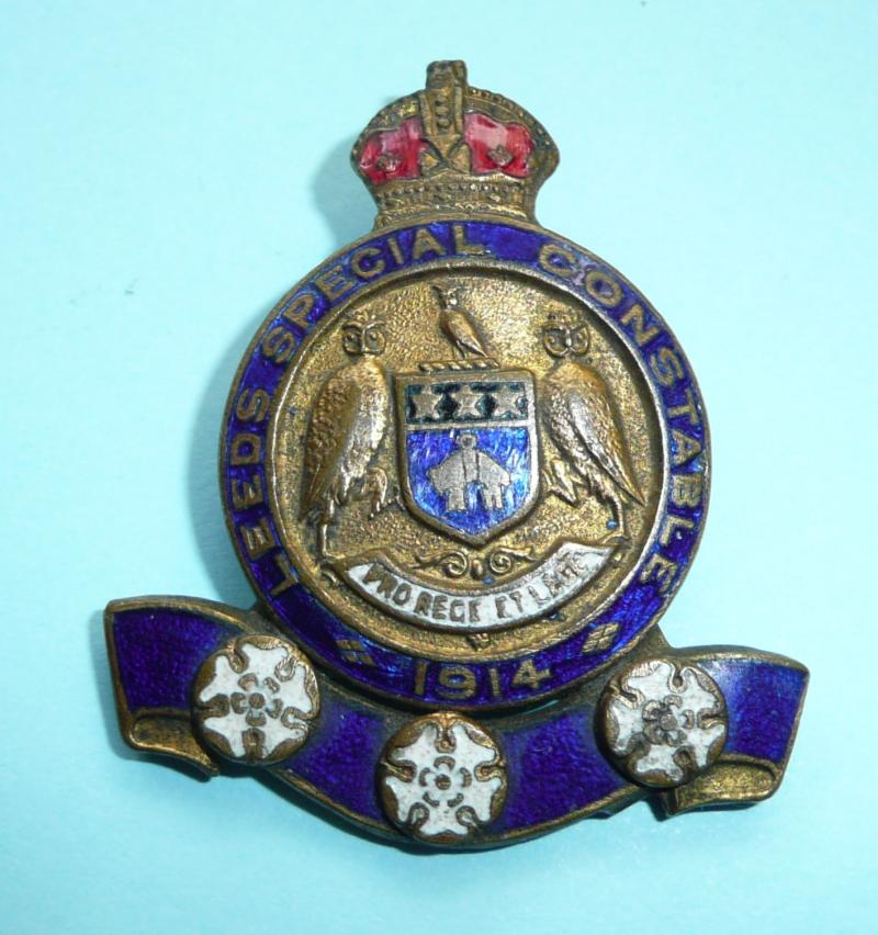 WW1 1914 Leeds Special Constable Constabulary Senior Police Officer Mufti Gilt & Enamel Lapel Buttonhole Badge with three enamel roses below
