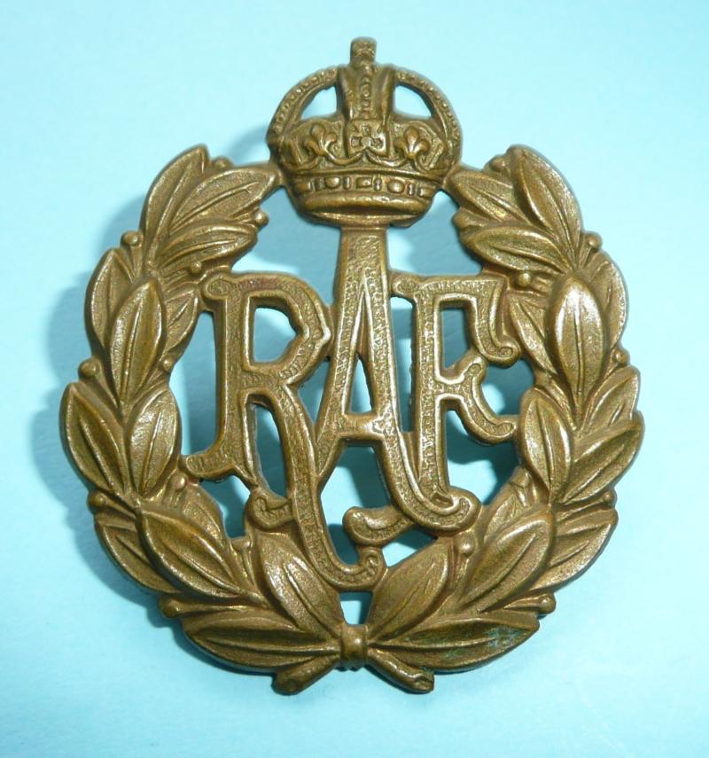 WW2 Royal Air Force RAF Other Rank's Gilding Metal Brass Cap Badge, King's Crown
