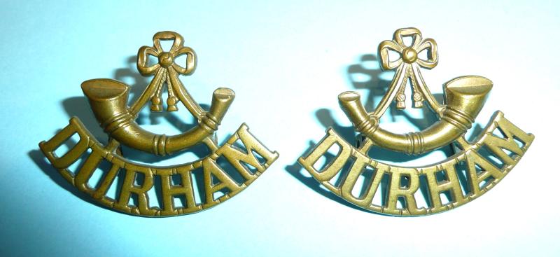 Durham Light Infantry (DLI) Pair of Brass Other Ranks Shoulder Titles