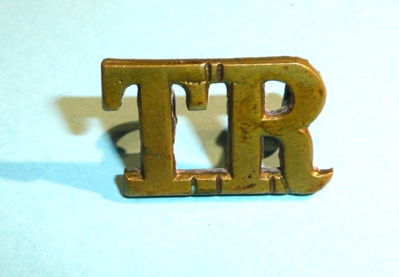WW1 Training Reserve Brass Shoulder Title