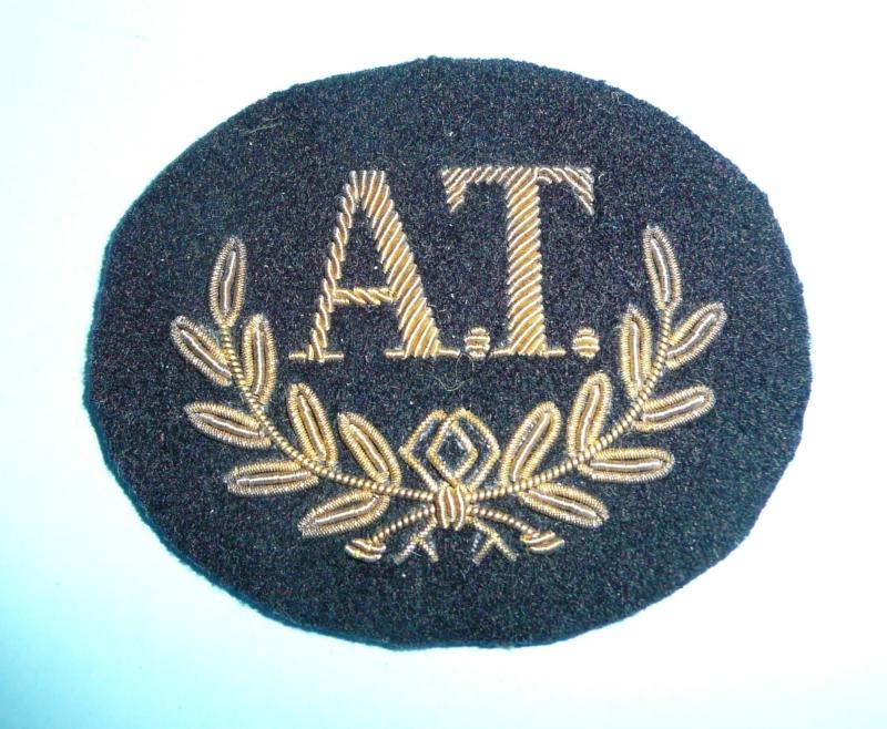 AT Anti-Tank Gunner No 1 Dress Bullion Embroidered Cloth Proficiency Trade Arm Badge
