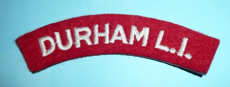 Durham Light Infantry ( DLI ) Embroidered White on Red Felt Cloth Shoulder Title