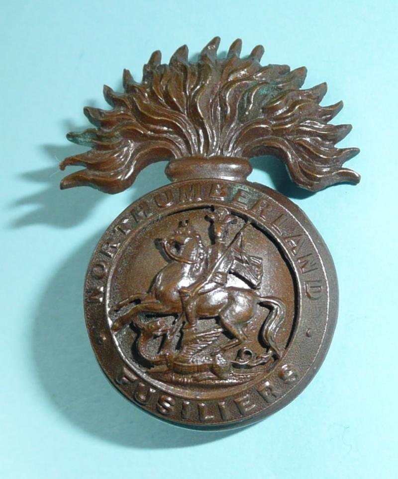 Northumberland Fusiliers Officer's Service Dress OSD Bronze Cap Badge - Jennens - Blades - Type 2