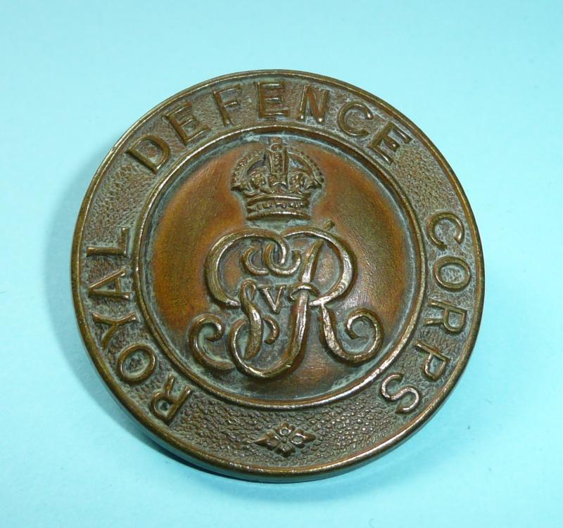 Royal Defence Corps (GV) 2nd Pattern Cap Badge - Officers?