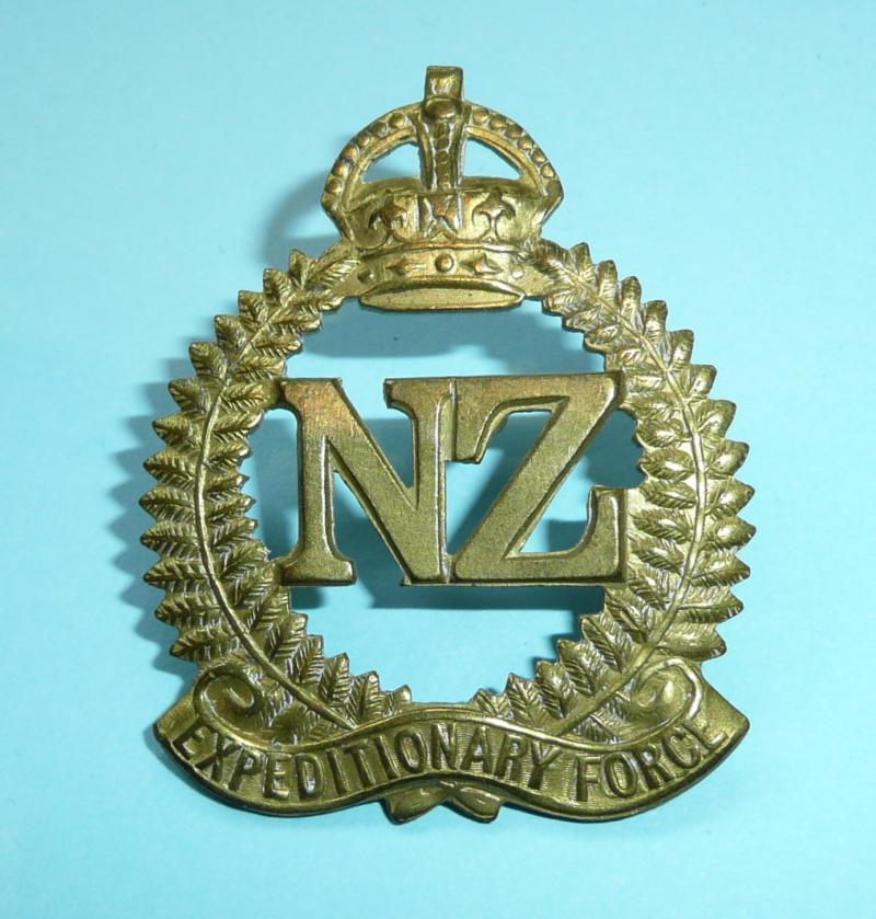 WW1 The First New Zealand Expeditionary Force (NZEF)  Large Gilding Metal Cap Badge - Reinforcements