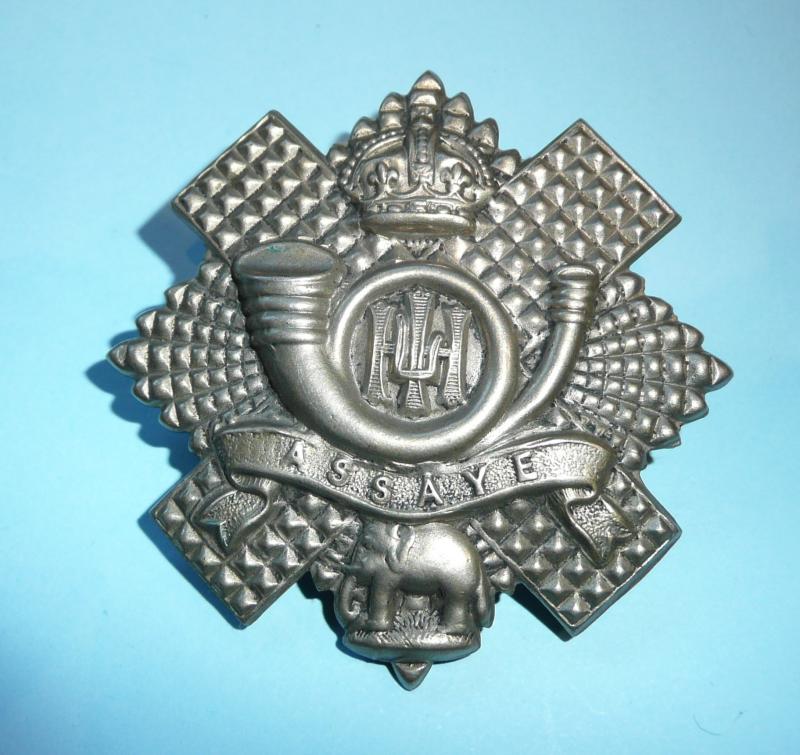Highland Light Infantry (HLI) White Metal Glengarry Cap Badge - Long Scroll