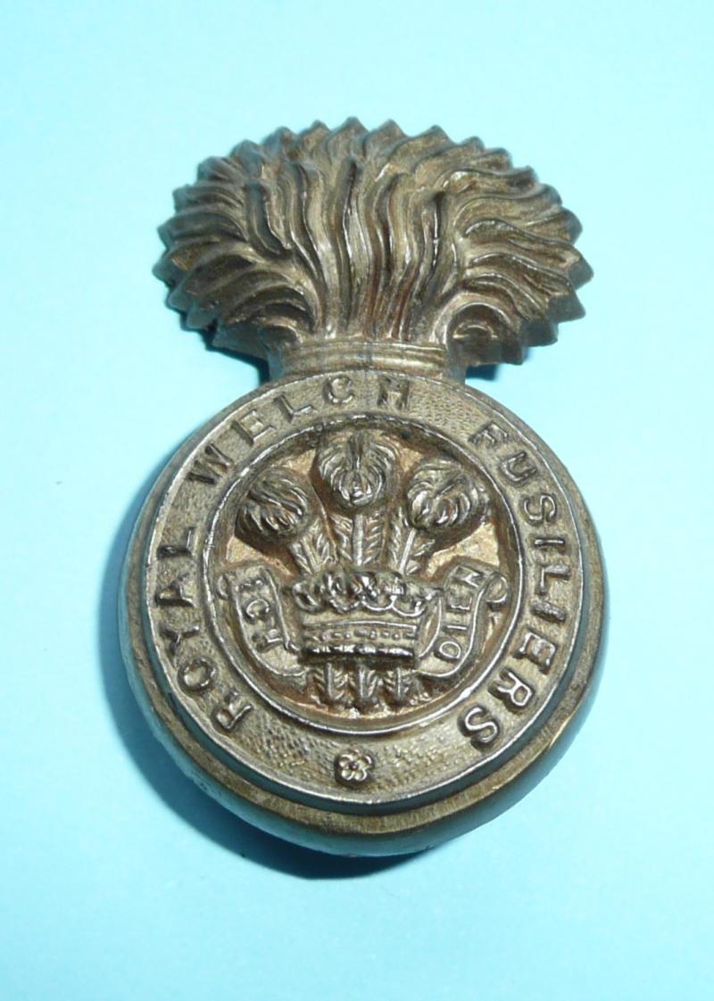 WW2 Royal Welch Fusiliers (RWF) Plastic Economy Cap Badge