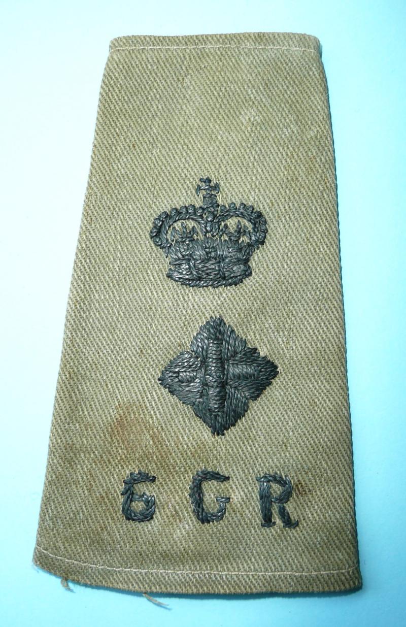 6th Queen Elizabeth's Own Gurkha Rifles (6 GR) Slip On Epaulette with Rank Insignia of Lt-Col