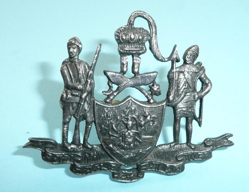 Royal Nepal Army White Metal Badge - Gurkha interest