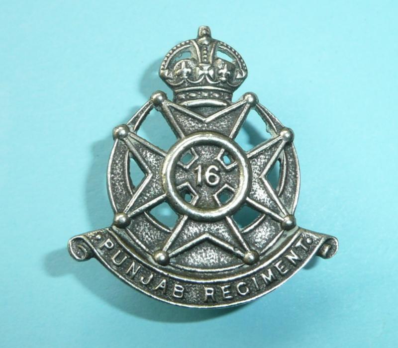 Indian Army - 16th Punjab Regiment White Metal Cap / Collar Badge