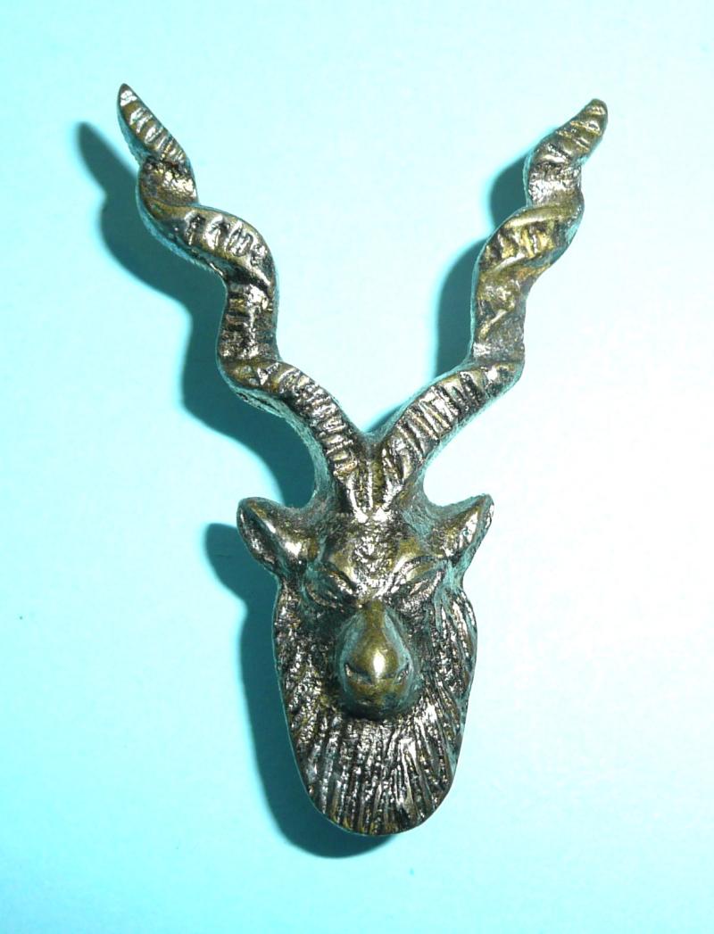 British Indian Army / Pakistan Chitral Scouts Cap Badge